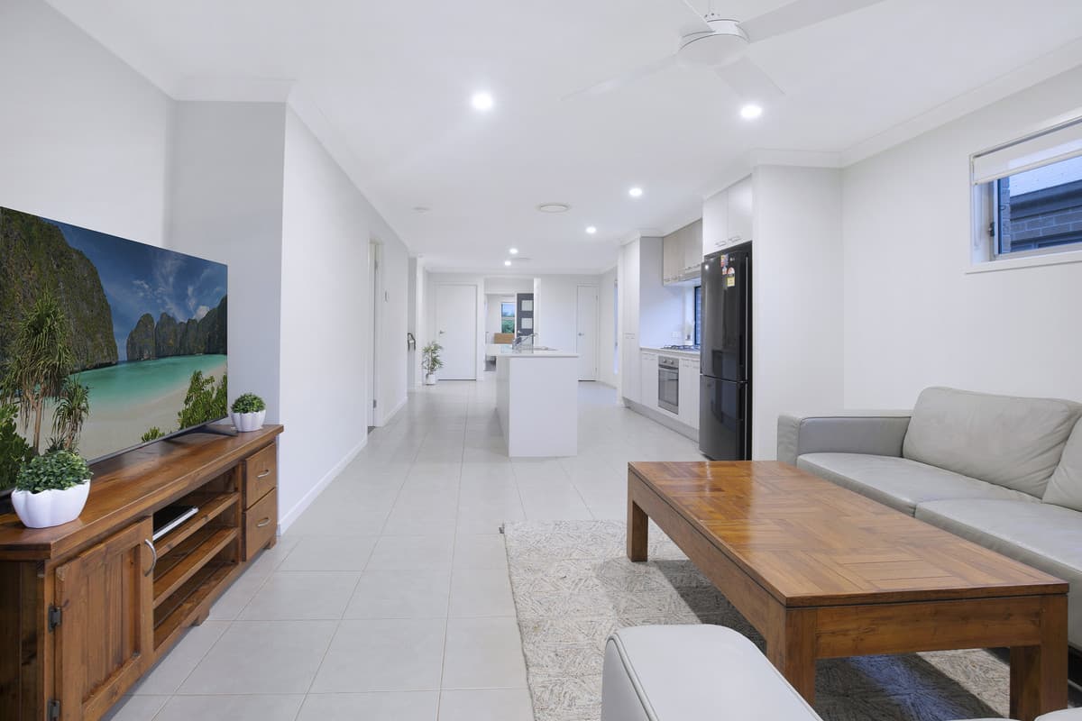 4 bedroom family home with ducted air-conditioning!