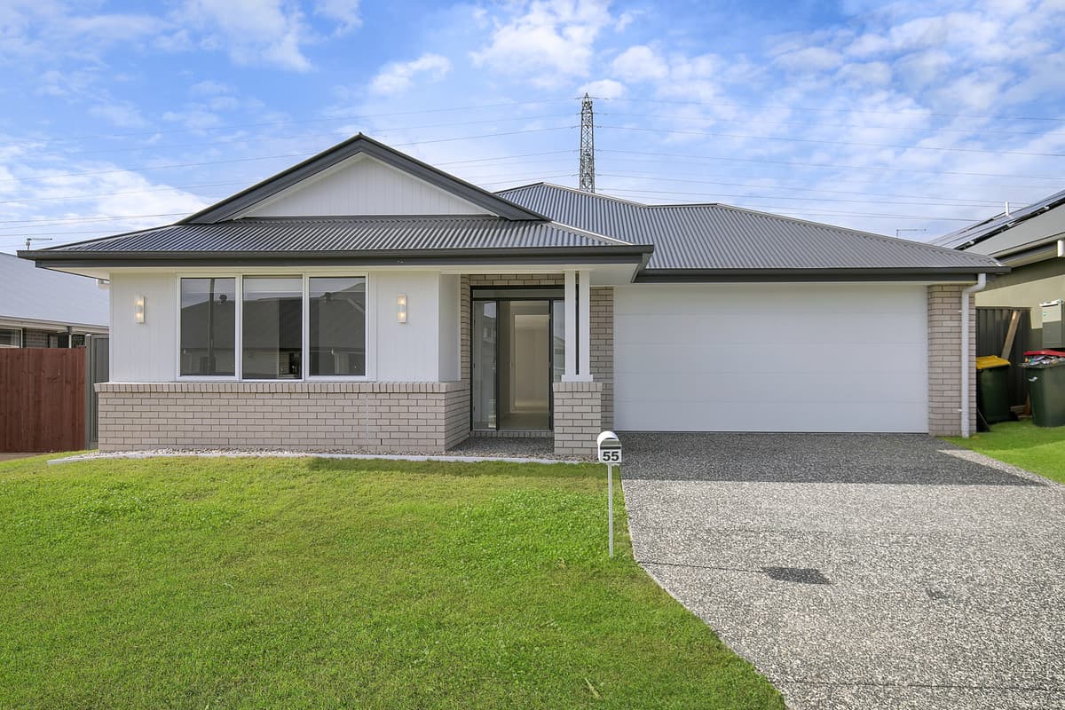 Bright, beautiful and spacious 4 bedroom family home!
