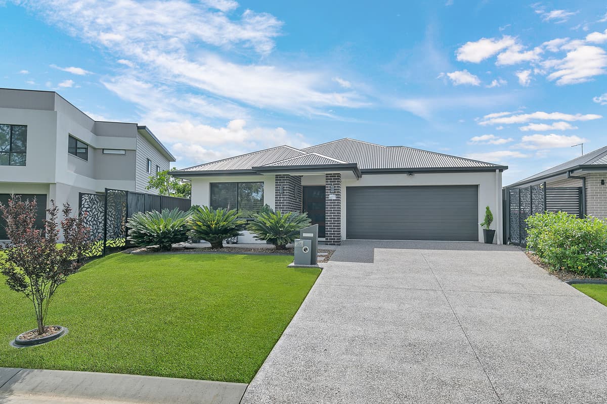 SOLD OFF MARKET BY MATHEW MCCULLAGH