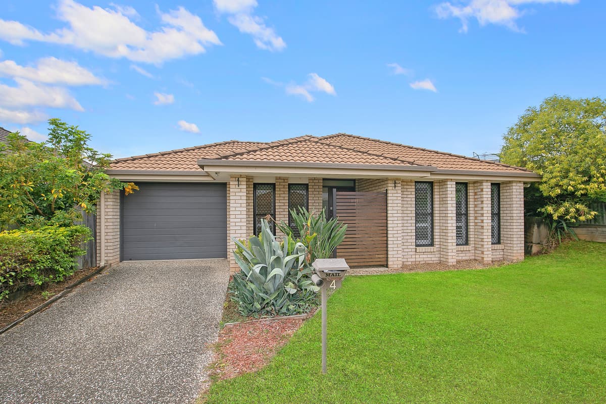 Off-market Opportunity - Lovely 3 bed + study home!