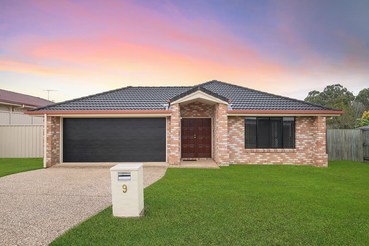 Wonderful family home with large spacious block, three living areas and entertainer's patio!