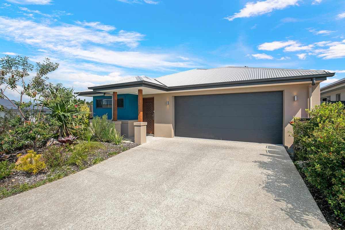Luxurious 3 bedroom home with heated mineral pool and thoughtful layout!